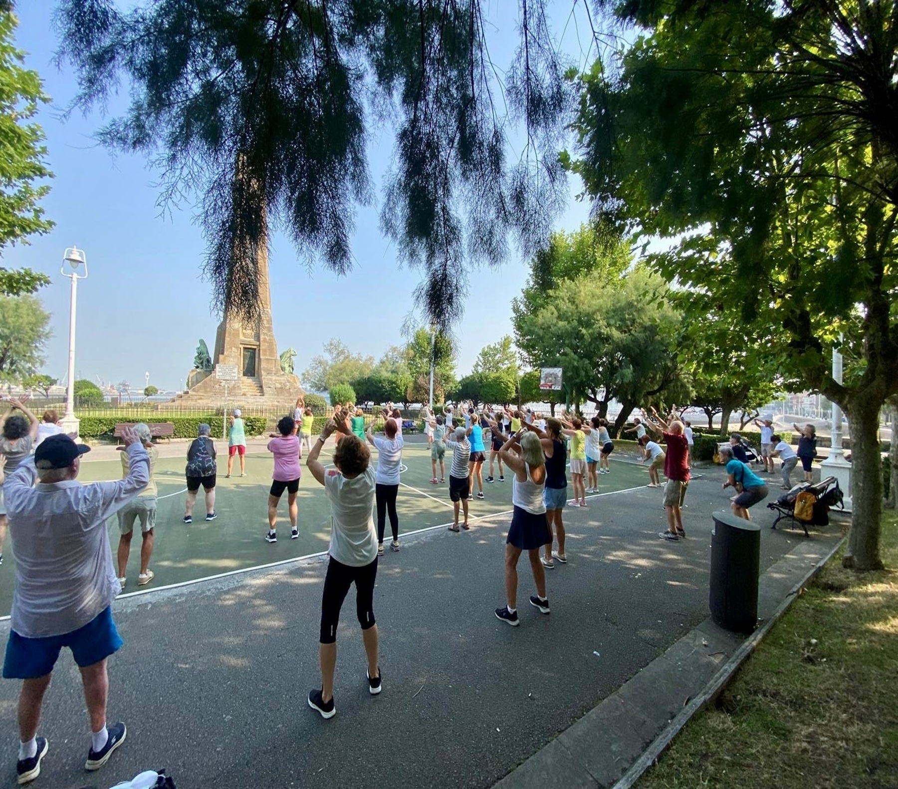 Antolatutako jardueretan ia 2.800 lagunek parte hartu zuten udan