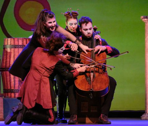 Los Pfeiffer (La troupe Malabó)