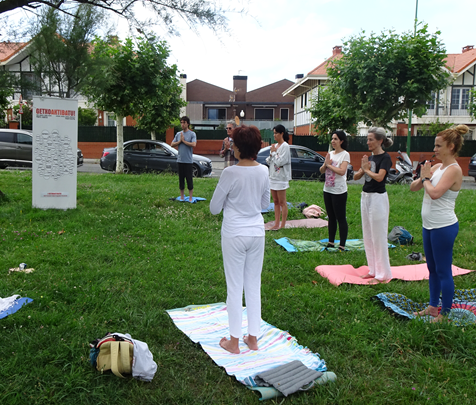 GetxoaktibaTU! Clase: Yoga para la salud y la consciencia